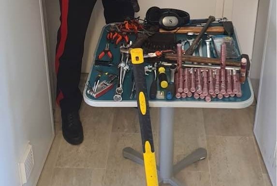 Operazione dei Carabinieri al Terminillo Center: due denunciati e materiale sequestrato
