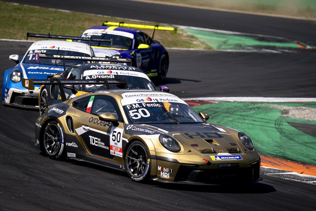 Due top-5 per il reatino Fenici in Carrera Cup a Monza, all-in su Vallelunga