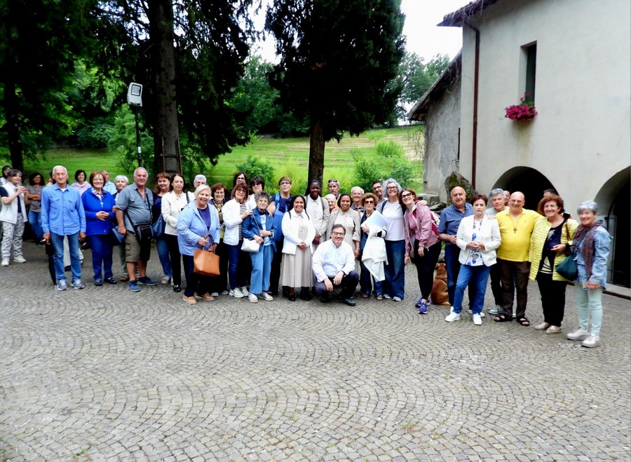 Micioccoli chiude i festeggiamenti con il pellegrinaggio alla Foresta