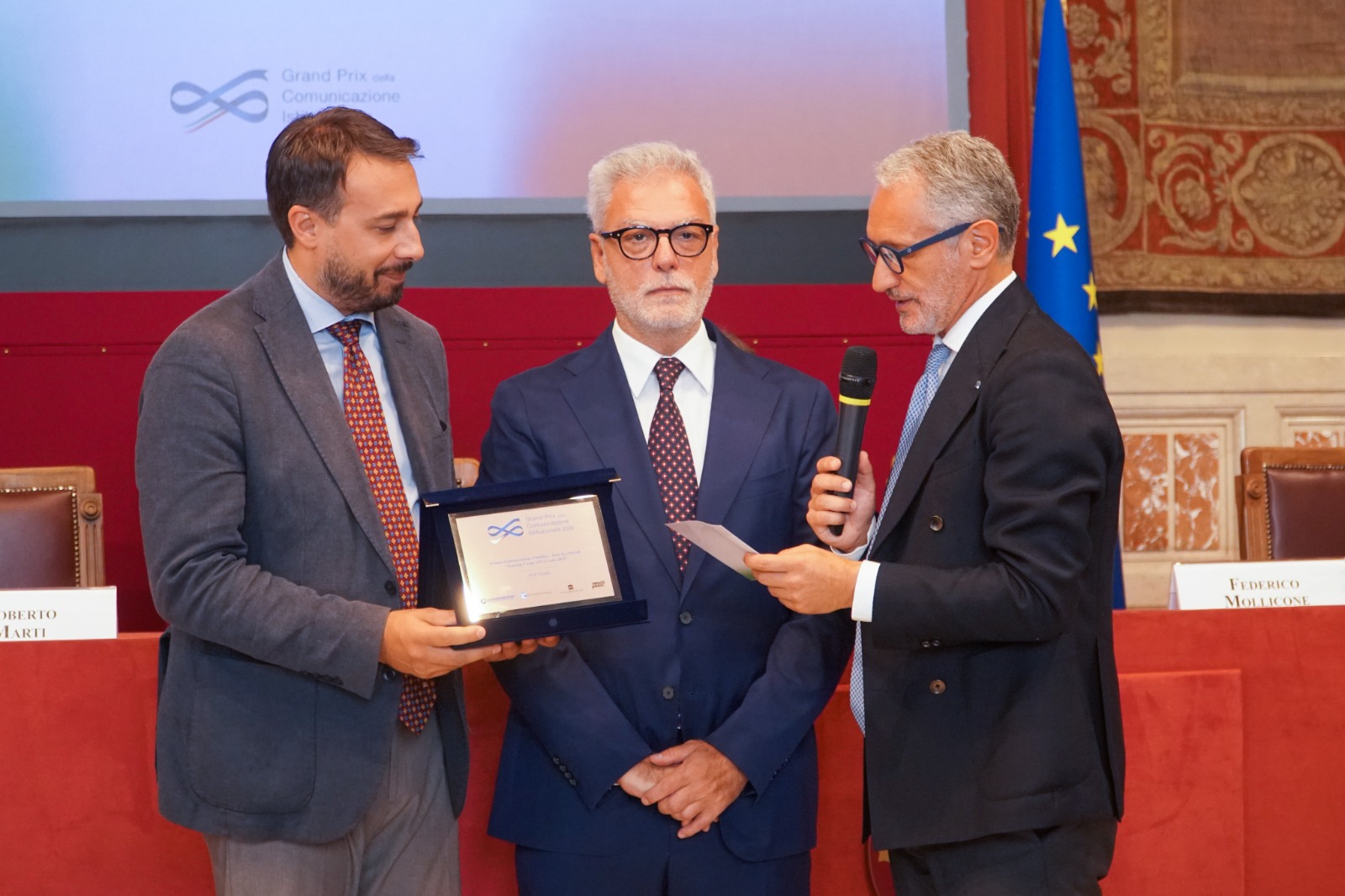 ANCI Lazio. Il Presidente Sinibaldi ritira il premio Grand Prix della Comunicazione Istituzionale 2026 per il Training Camp