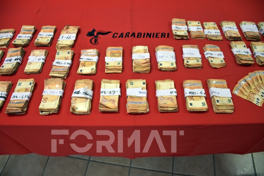 Maxi sequestro di banconote false: l’operazione dei Carabinieri