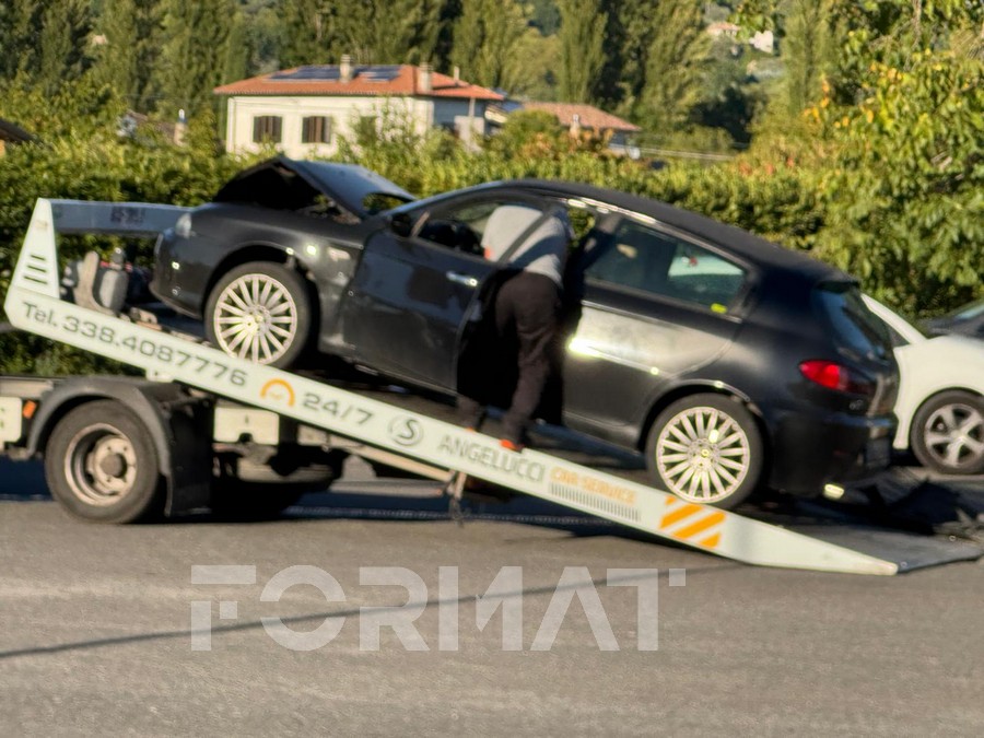 Incidente in Via Pietro Nenni: 4 vetture coinvolte, traffico a rilento