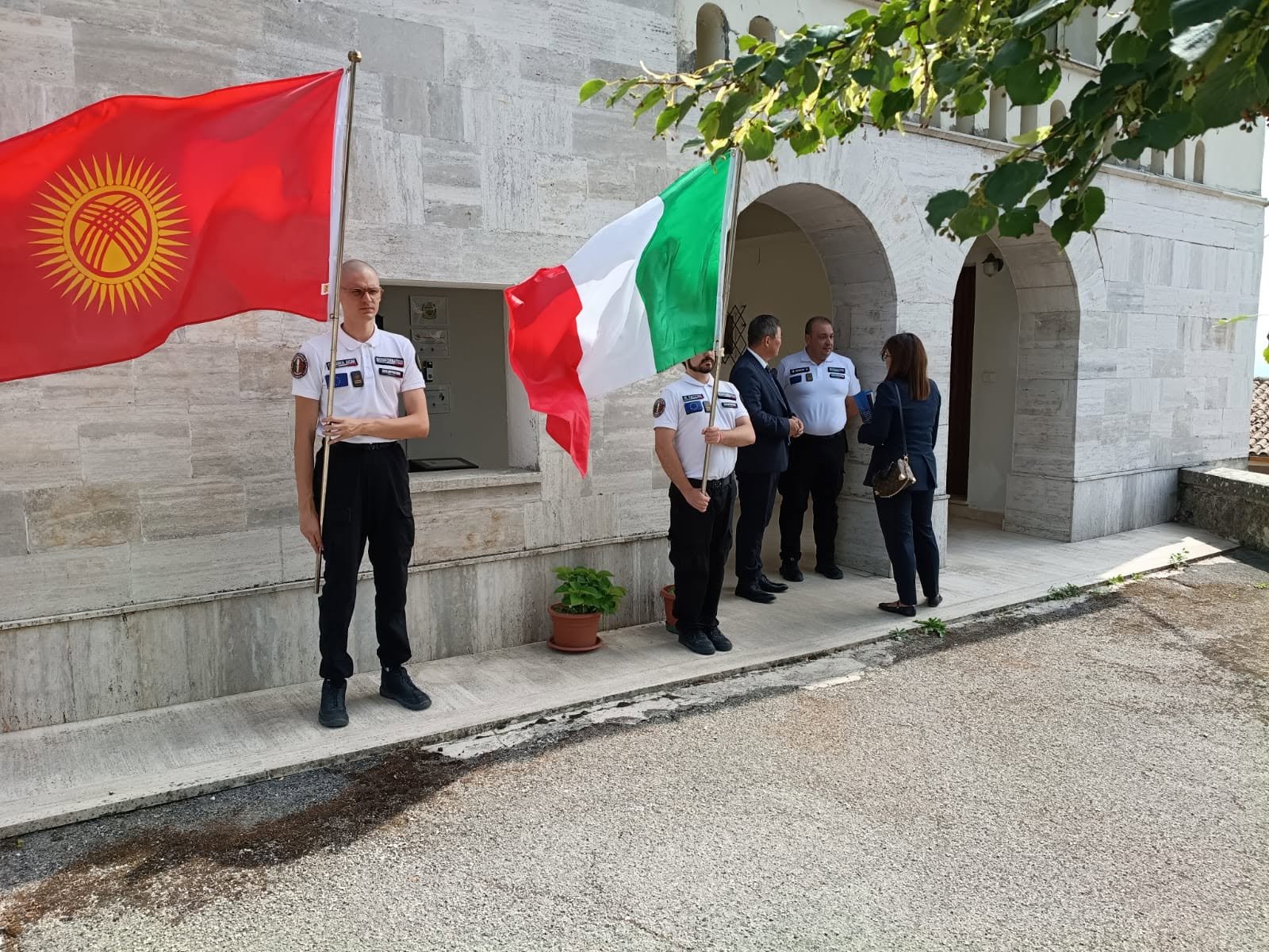 italia e Kirghizistan Collalto sabino Olitec