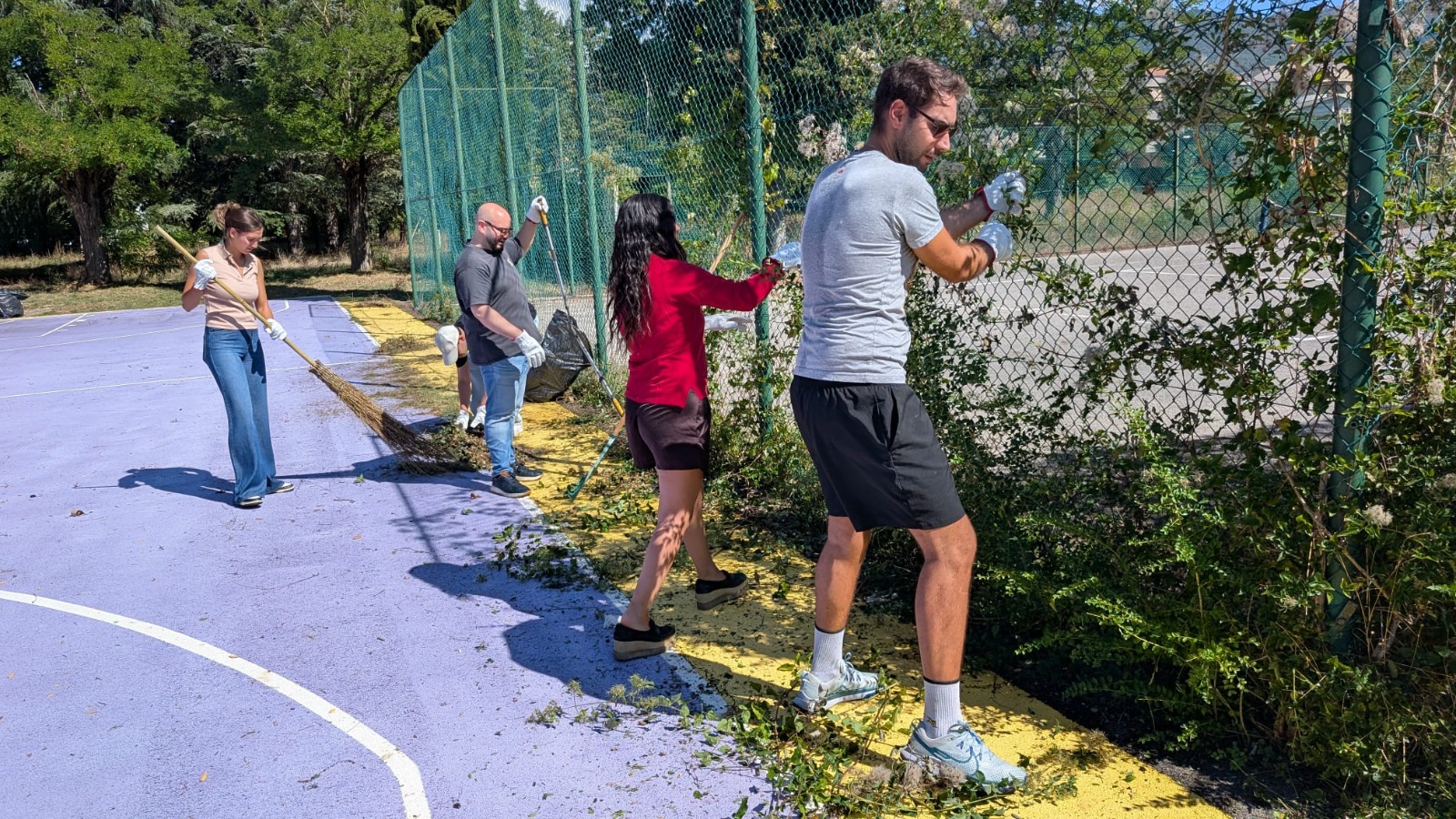 RETAKE, il Rotaract restituisce valore al “campo degli Stimmatini”: un luogo simbolo del basket reatino