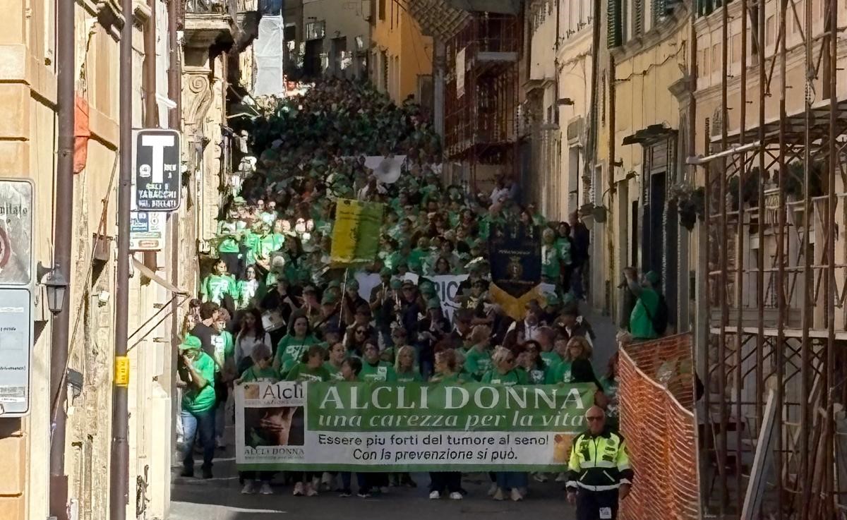 Uno spettacolo di prevenzione: Rieti si tinge di verde con 3.500 persone alla Camminata per la vita
