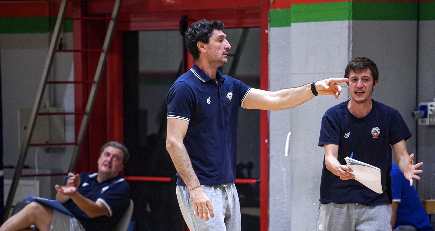 NPC, improvvise dimissioni di coach Benjamin Dutto