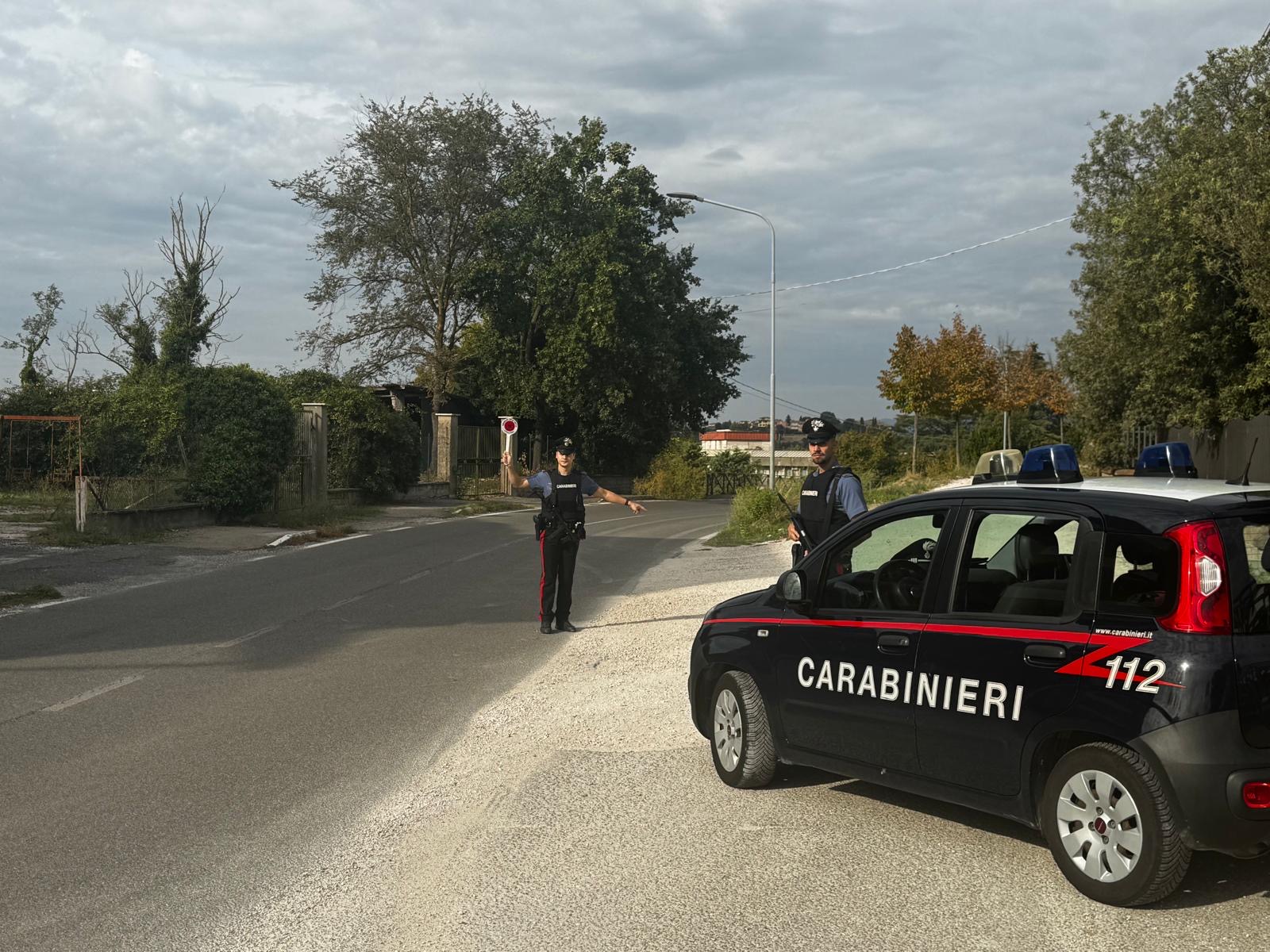 Controlli straordinari da parte dei Carabinieri: un cinquantenne trovato alla guida senza patente