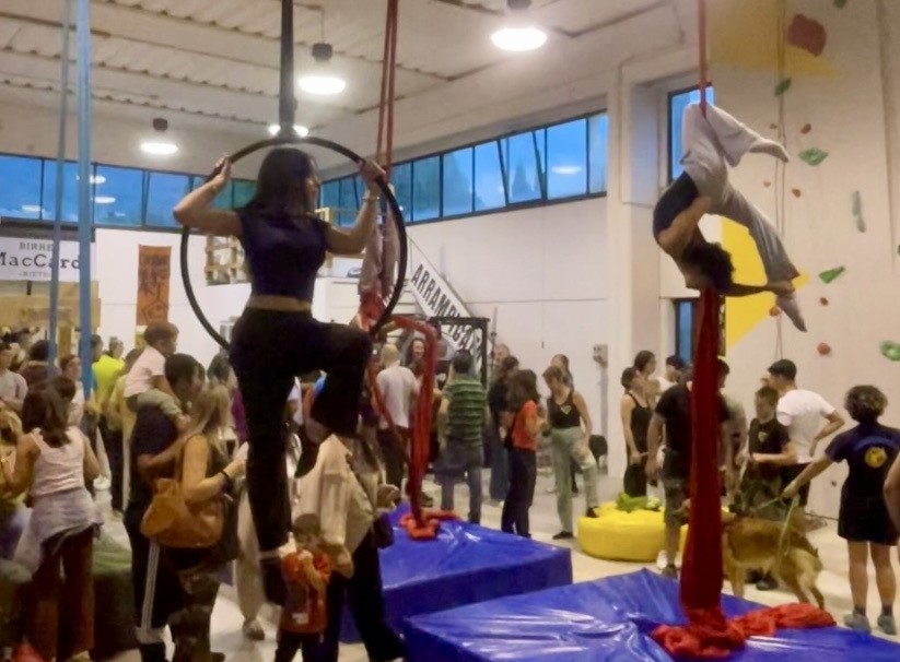 Rieti, boom di presenze per la nuova palestra di arrampicata e acrobatica aerea in via Maestri del Lavoro